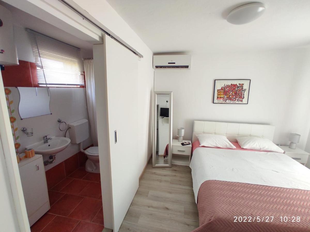 Apartments Mia Bibinje Exterior photo